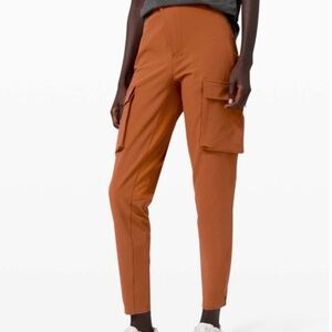 LULULEMON lab Reykur pant sable size 4 New condition